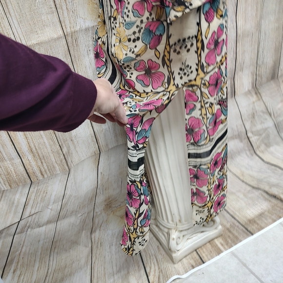 Zata trf Collection XS Floral Long Kimono Cardigan! - Picture 7 of 9